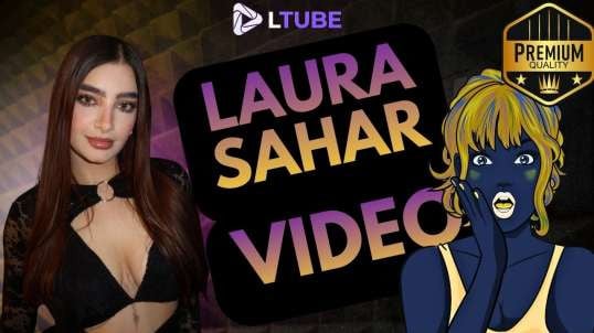 Laura Sahar tocando LTUBE